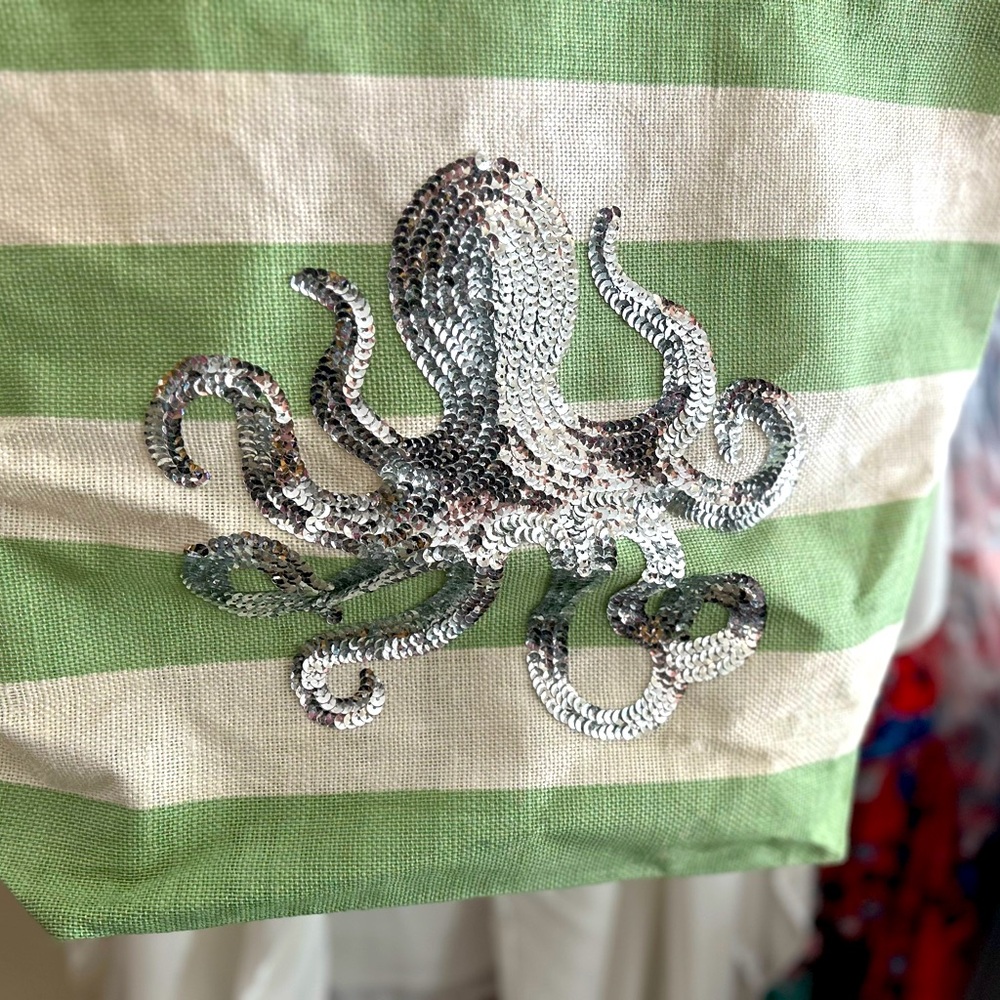 XL tote, lime green and white. Brand new